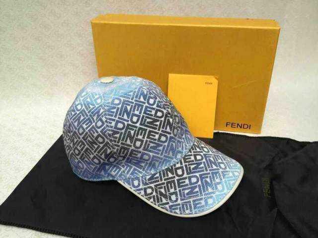 2015春夏新作 フェンディコピー 帽子 FENDI 男女兼用 日除け 野球帽 キャンバスハット fdicap150324-8