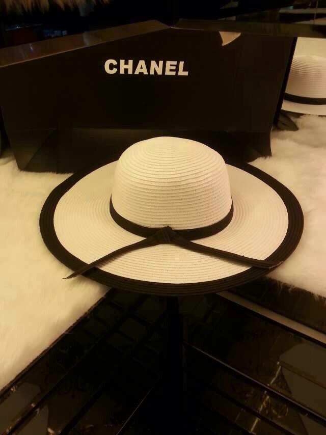 シャネルコピー 帽子 2014春夏新作 CHANEL 人気 レディース 日除け 麦わら ハット リボン付 ニット帽 chanelcap0630-1