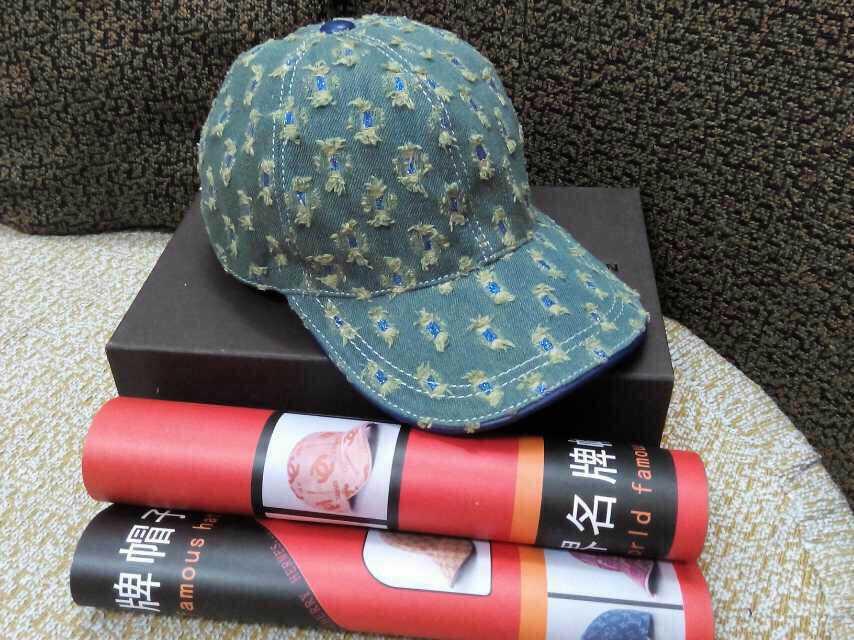 ルイヴィトンコピー 帽子 2015春夏新作 LOUIS VUITTON 男女兼用 日除け ハット 野球帽 lvcap150319-9