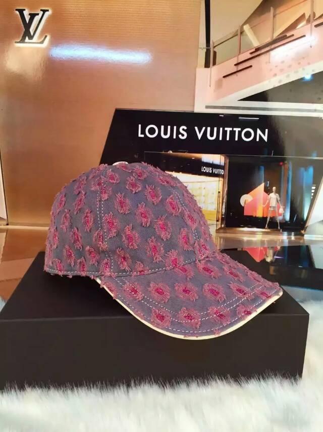 2015春夏新作 ルイヴィトンコピー 帽子 LOUIS VUITTON 男女兼用 日除け 野球帽 lvcap150715-2