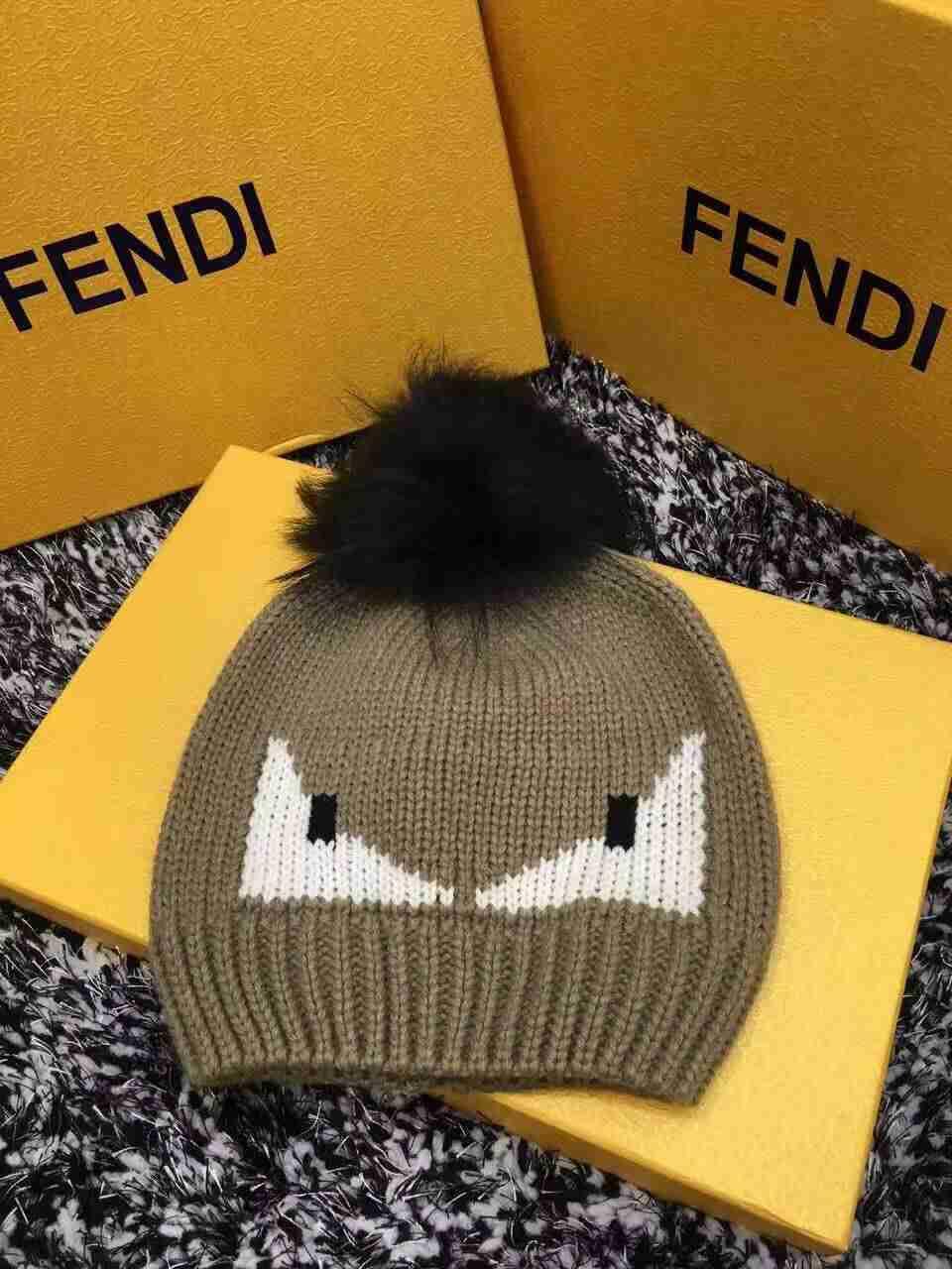 フェンディコピー 帽子 FENDI 2016秋冬新作 ファッション モンスター ハット ニットキャップ fdicap161108-2
