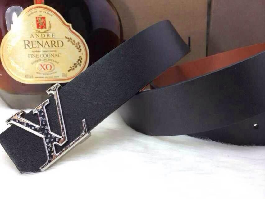 ルイヴィトンコピー ベルト 2014春夏新作 LOUIS VUITTON バックル イニシアル ベルト lvbelt0313-18